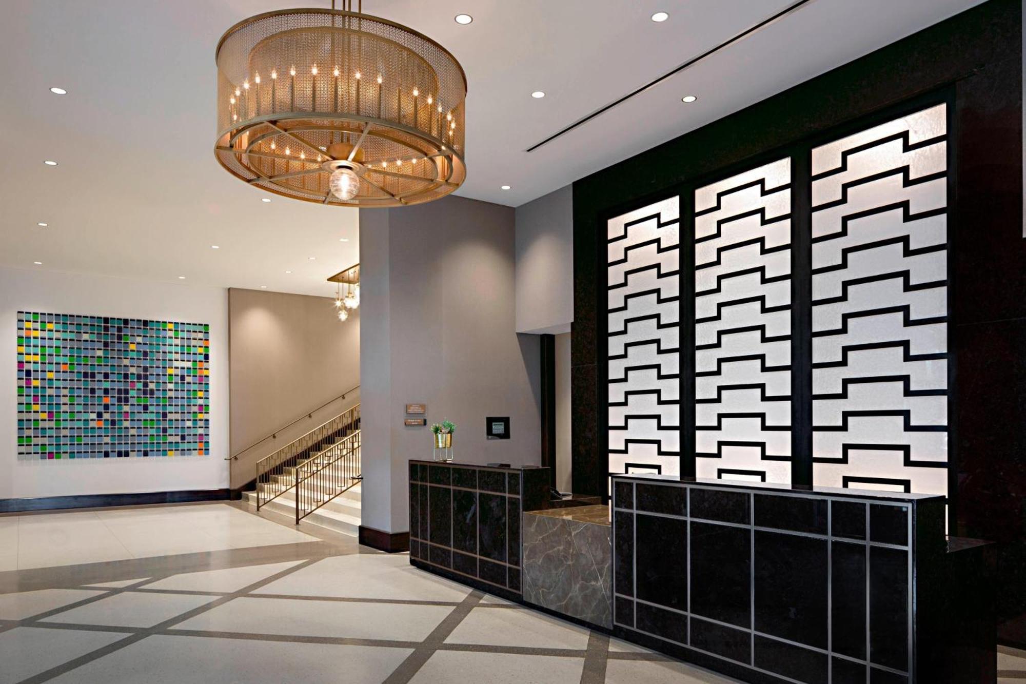 Omaha Marriott Downtown At The Capitol District Exterior foto