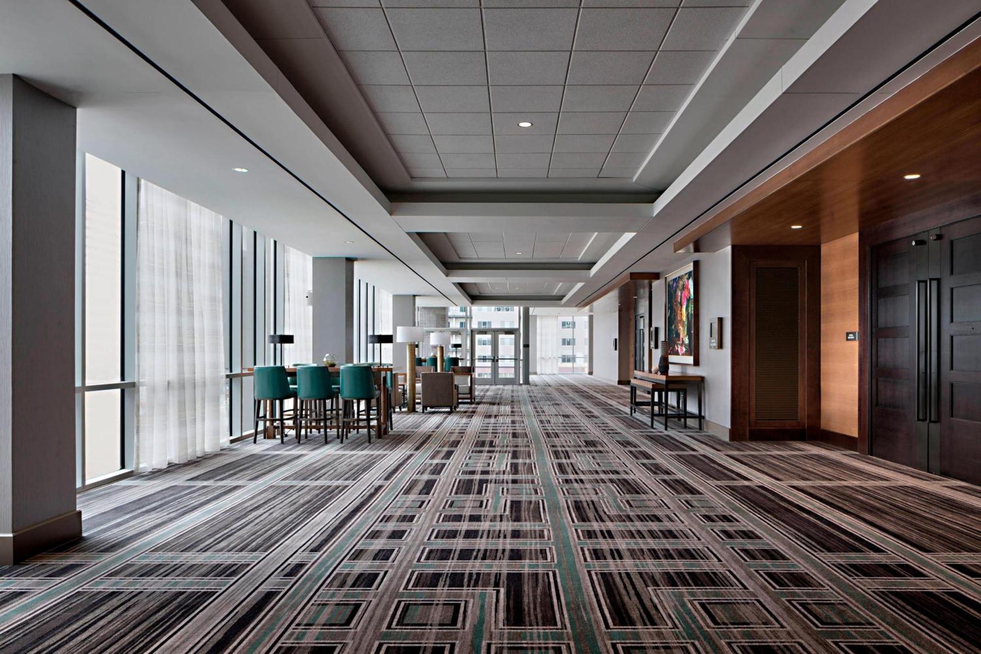Omaha Marriott Downtown At The Capitol District Exterior foto